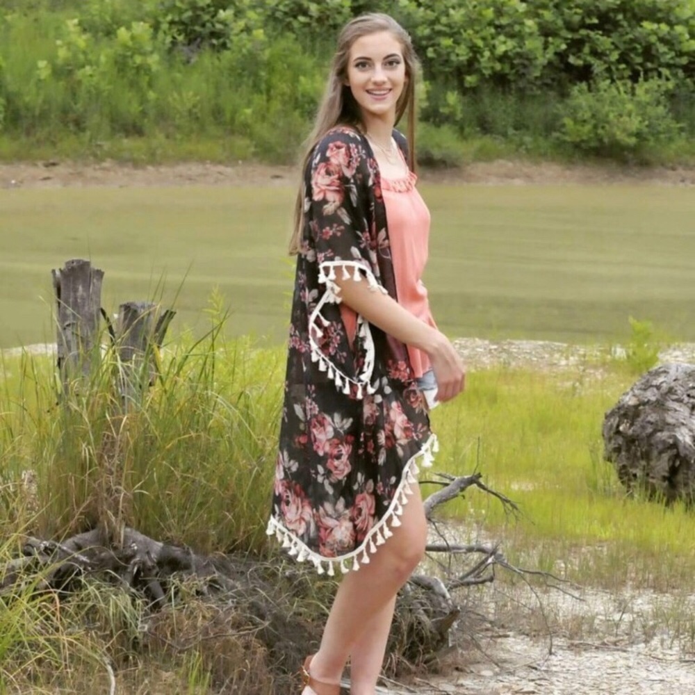 Floral Kimono - Picture 3 of 8